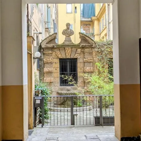 Cozy In Piazza Vittorio * Rom